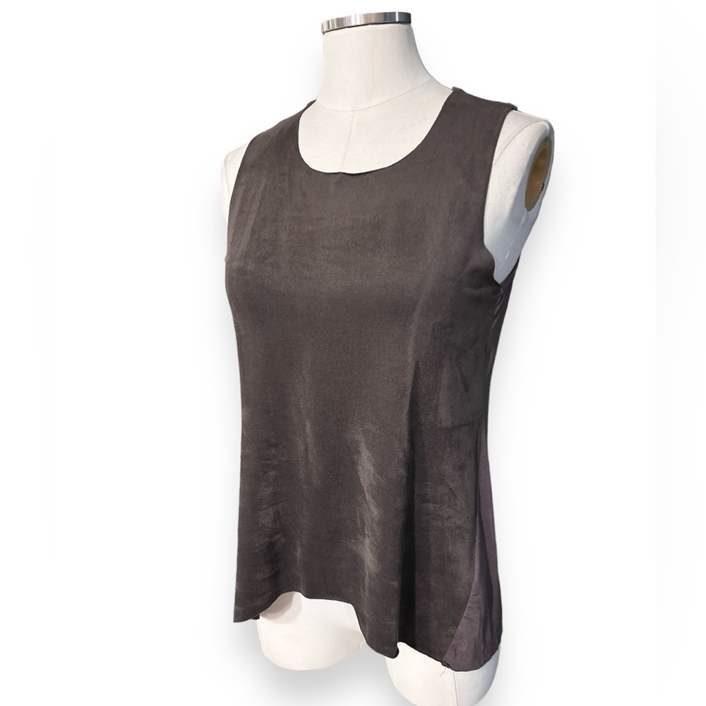 ABBELINE Raw Edge Vegan Suede Sleeveless Top